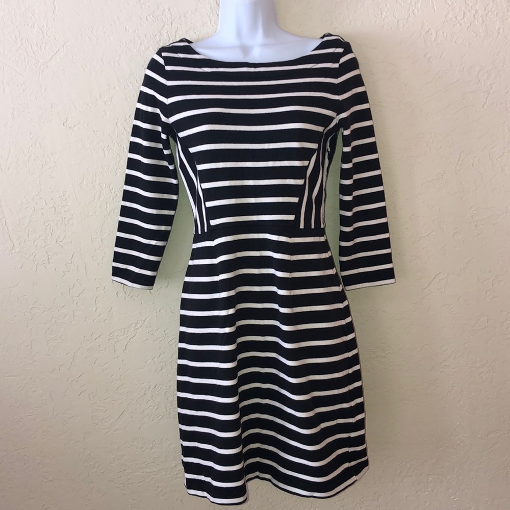 GAP black cream stripe DRESS- XS